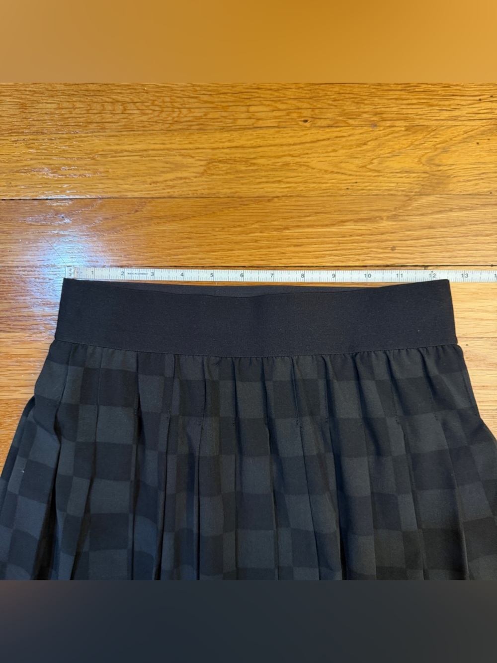 JoyLab Checkered Pleated Skort (Skirt with Shorts) in Black - Size XS - Picture 3 of 8
